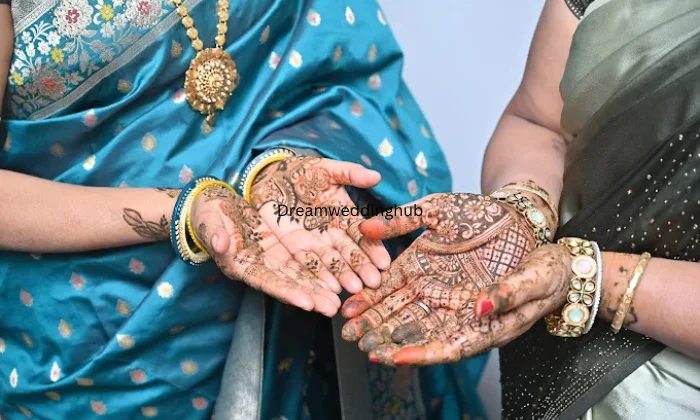 Anjali Mehendi Artist